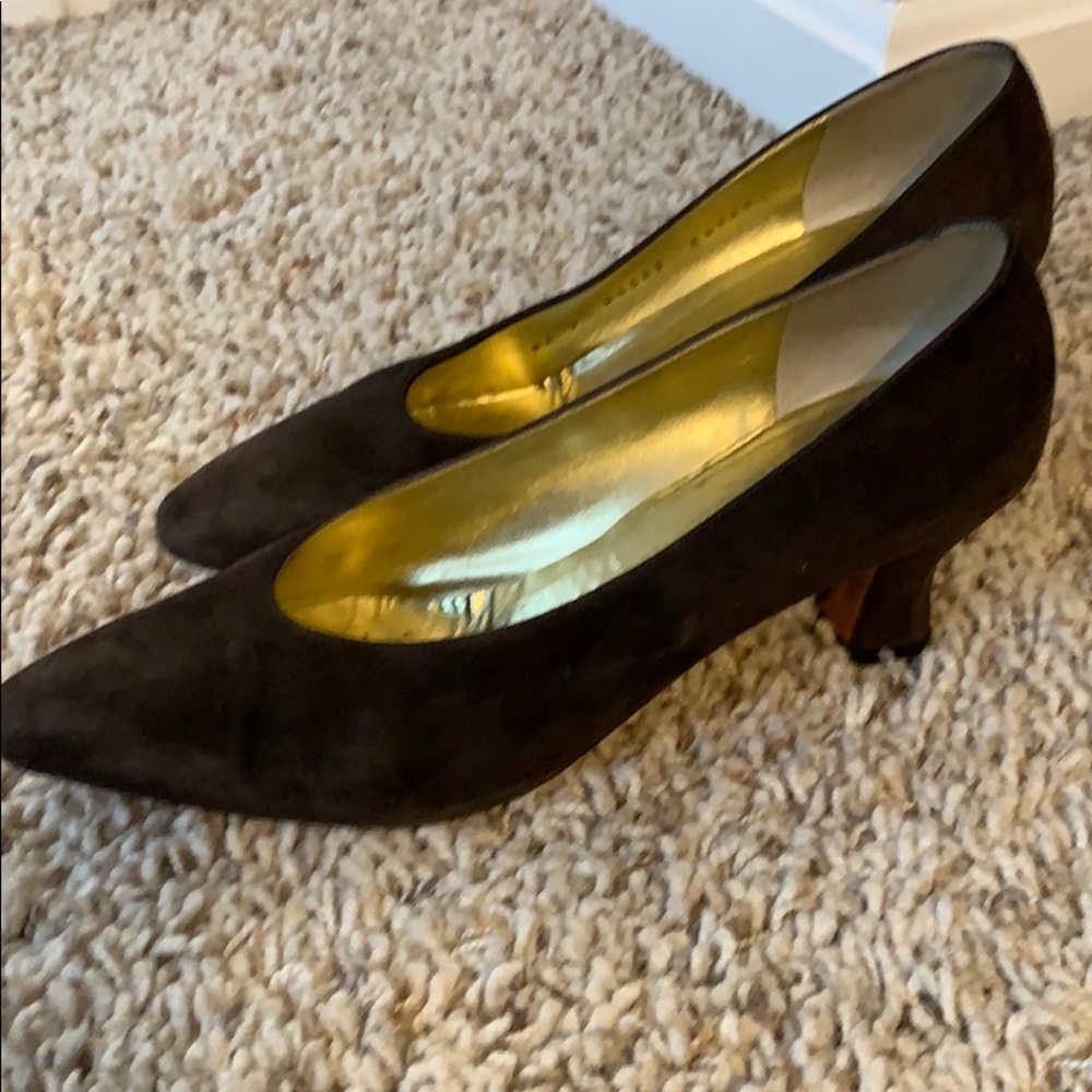 Bruno Magli Suede pumps